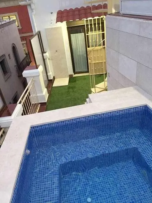 Apartamento Ático Plaza Nueva Sevilla 0*,